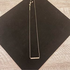 Kendra Scott necklace